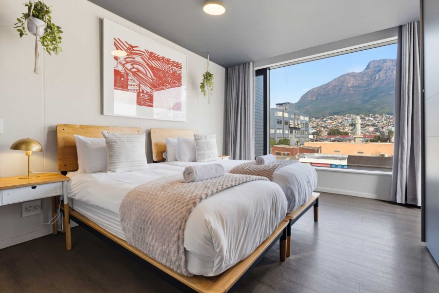 2 Bedroom Property for Sale in Woodstock Western Cape